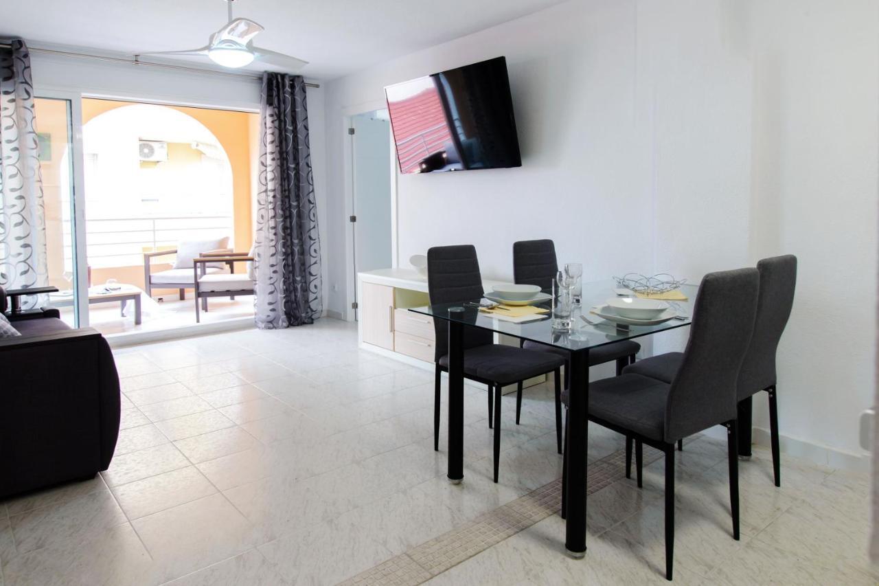 Holiday Suite Playa Del Cura 托雷维耶哈 外观 照片