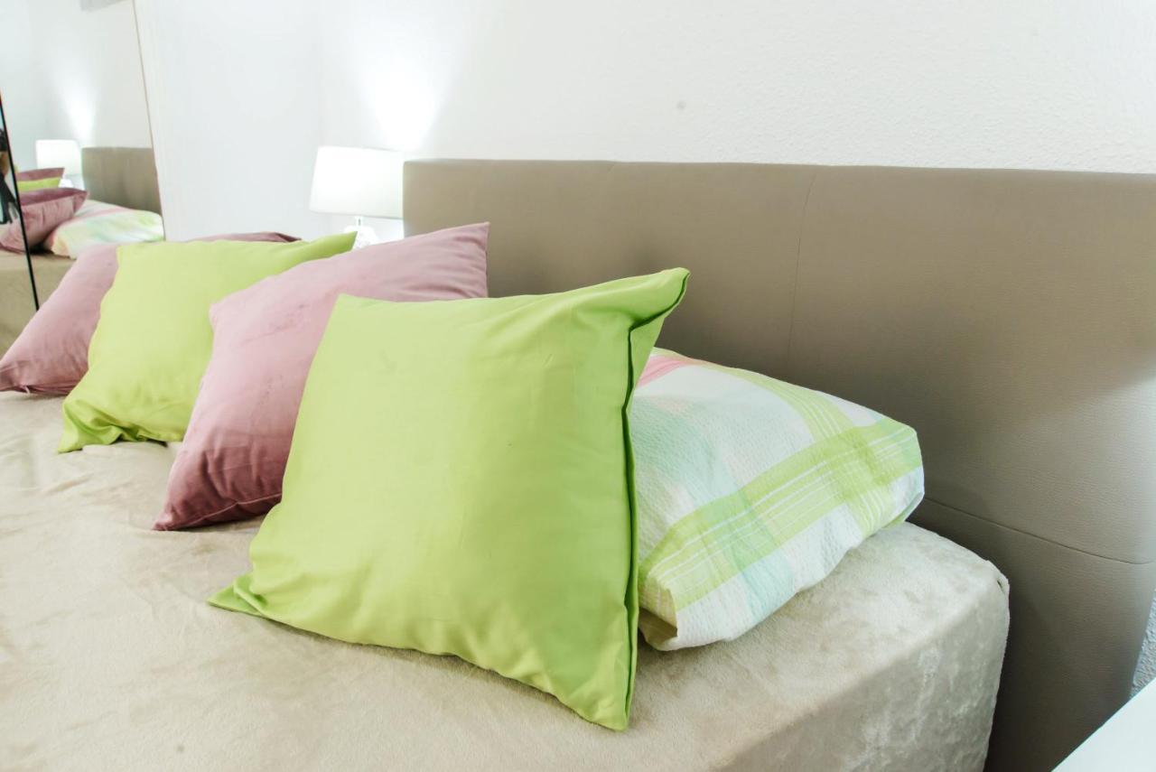 Holiday Suite Playa Del Cura 托雷维耶哈 外观 照片
